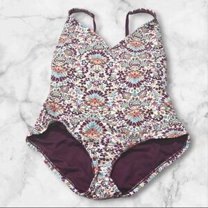 Mossimo Supply Co. Woman's Boho One Piece Bathing Suit Size Small (S) E41